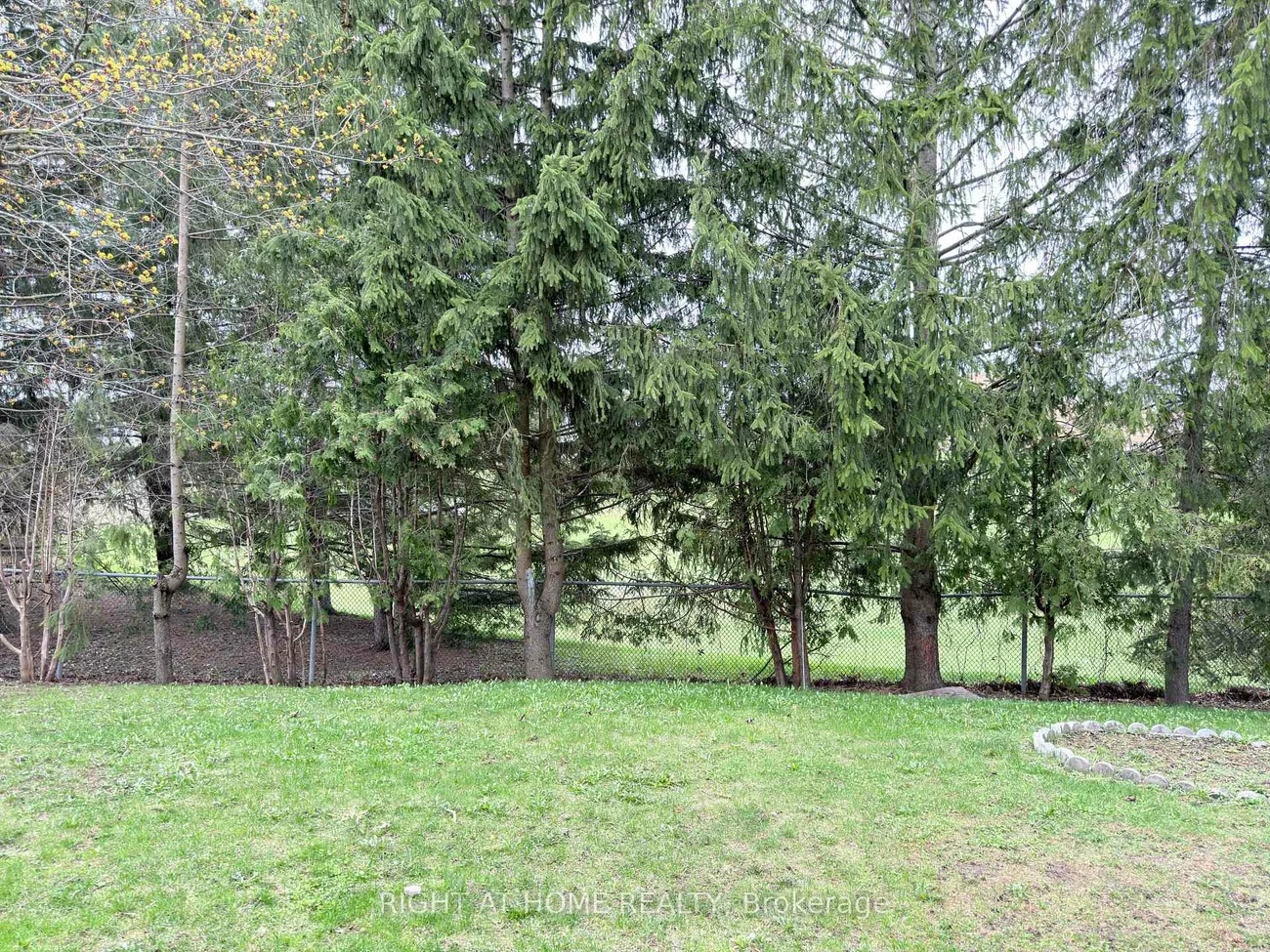 106, Carlson, Gorham-College Manor, Newmarket