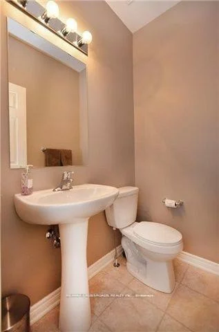 158, Harvest Hills, Woodland Hill, Newmarket