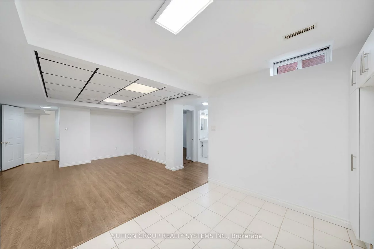 56, Ballard, Armitage, Newmarket