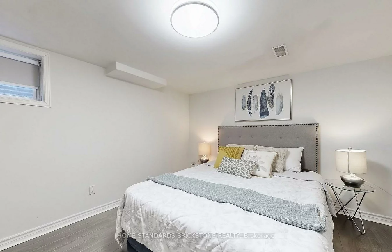 1011, Janette, Huron Heights-Leslie Valley, Newmarket