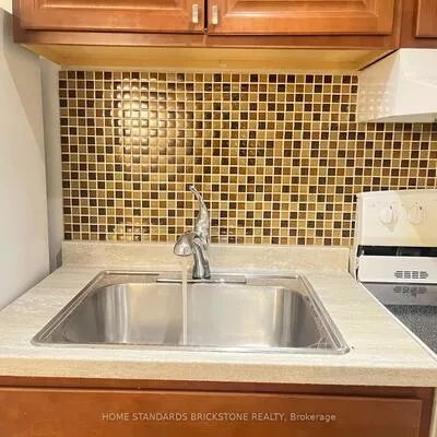 1011, Janette, Huron Heights-Leslie Valley, Newmarket