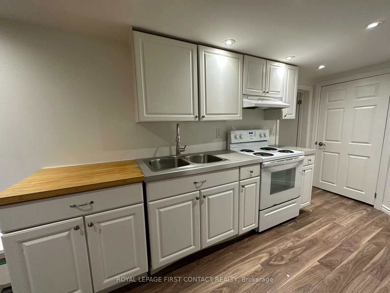 560, Heman, Huron Heights-Leslie Valley, Newmarket