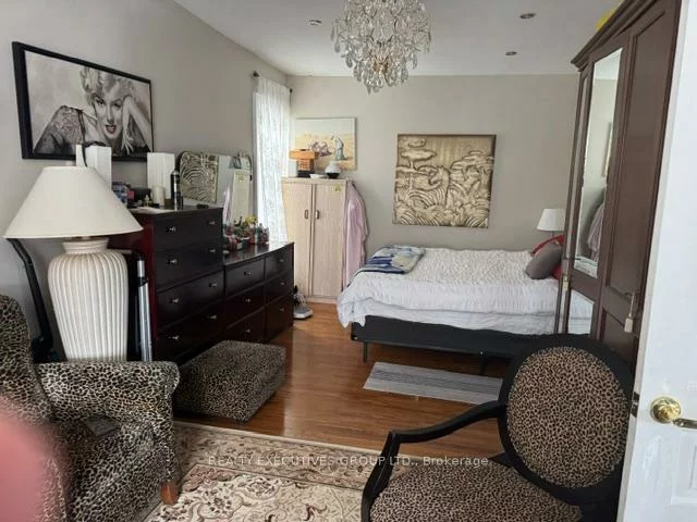 16970, Bayview, Gorham-College Manor, Newmarket