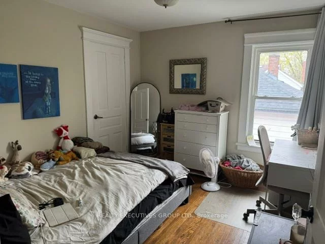 16970, Bayview, Gorham-College Manor, Newmarket