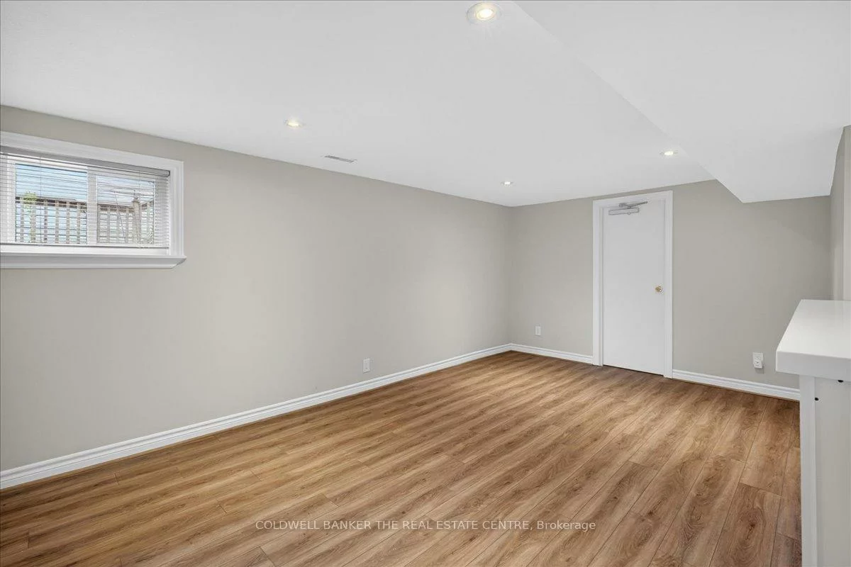 117, Bolton, Huron Heights-Leslie Valley, Newmarket