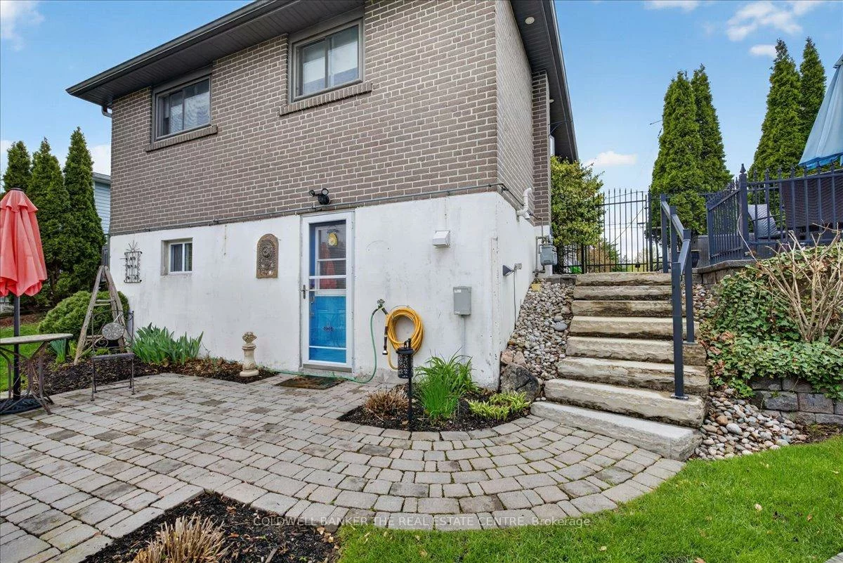 117, Bolton, Huron Heights-Leslie Valley, Newmarket