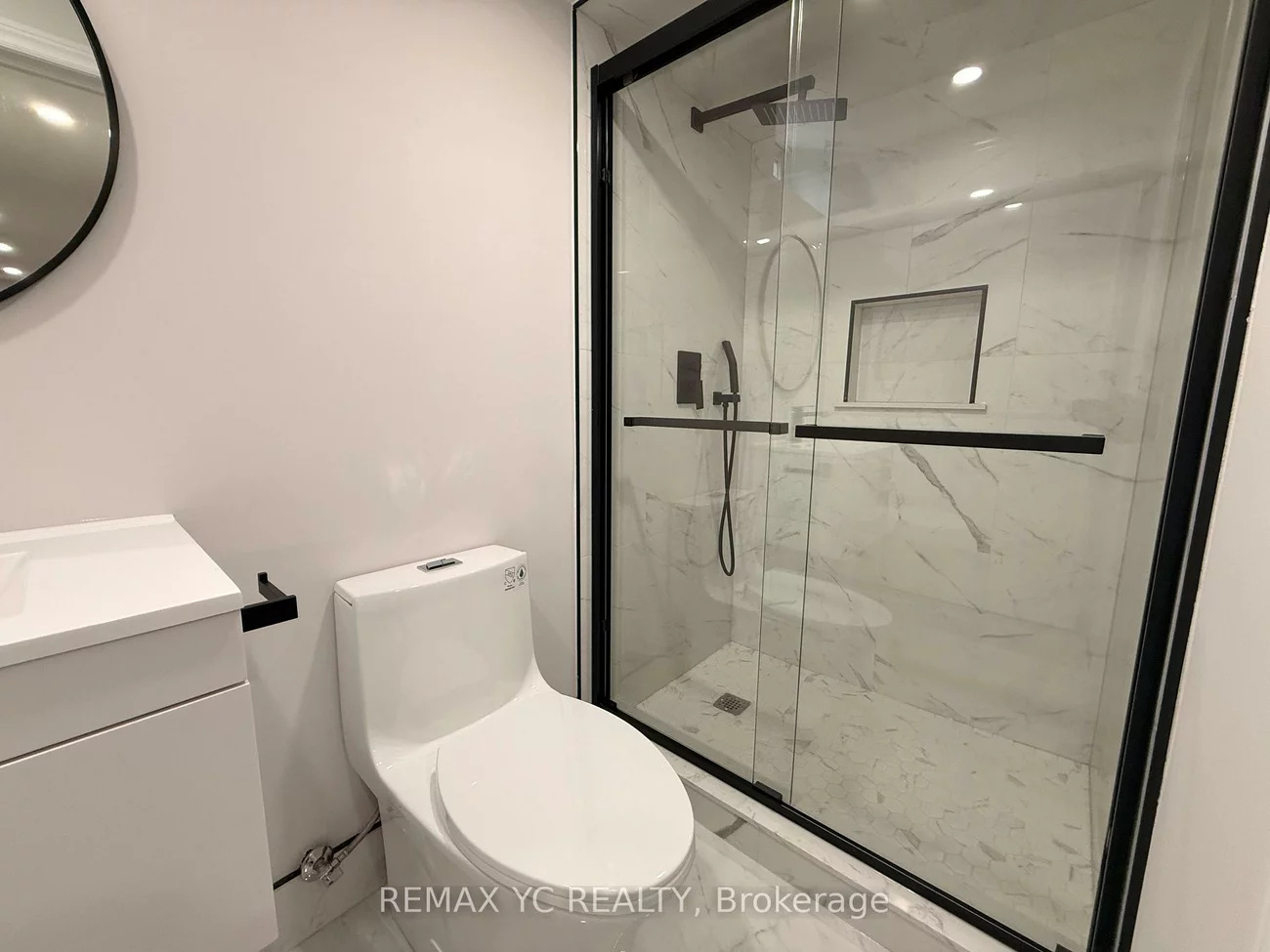 402, Handley, Central Newmarket, Newmarket
