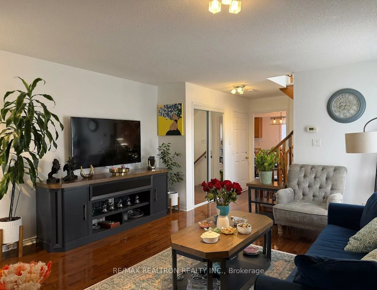 141, Gail Parks, Woodland Hill, Newmarket
