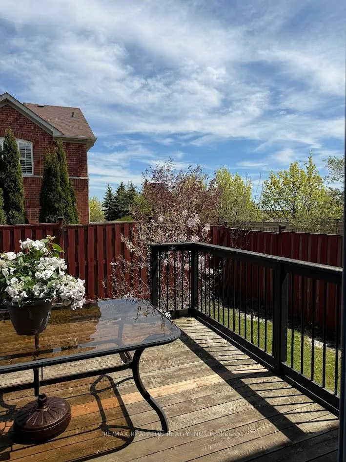 141, Gail Parks, Woodland Hill, Newmarket