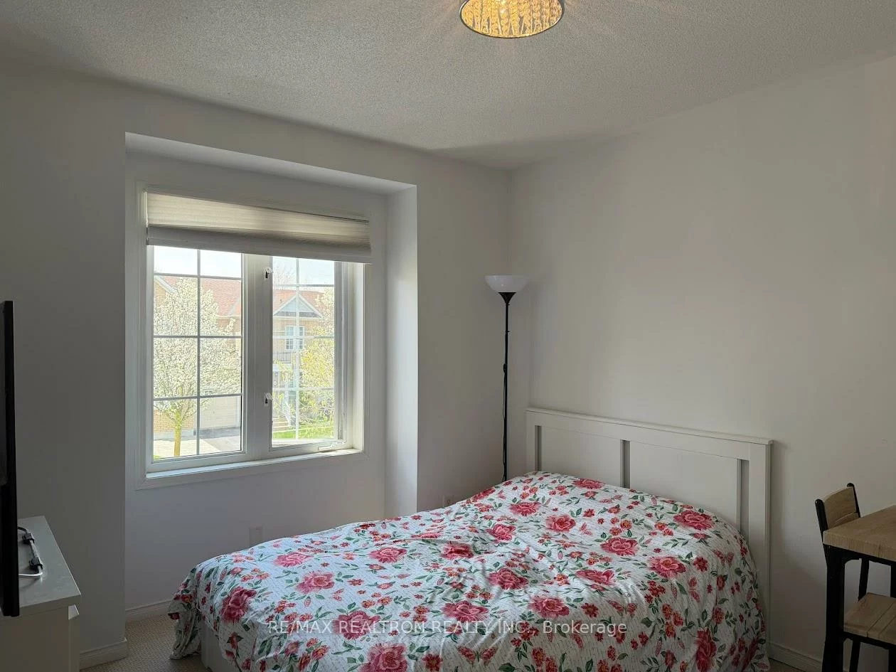 141, Gail Parks, Woodland Hill, Newmarket