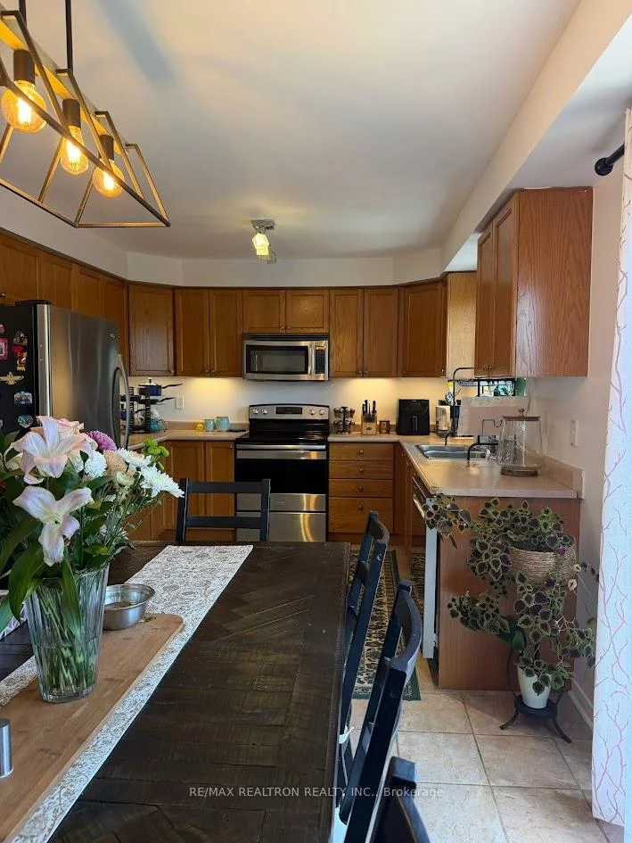141, Gail Parks, Woodland Hill, Newmarket