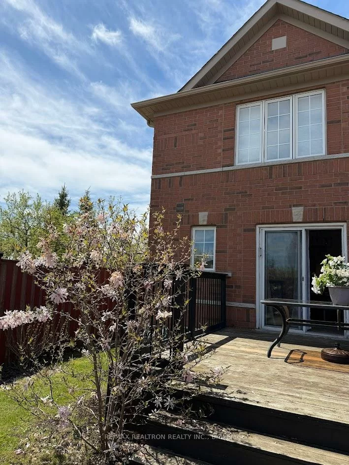141, Gail Parks, Woodland Hill, Newmarket