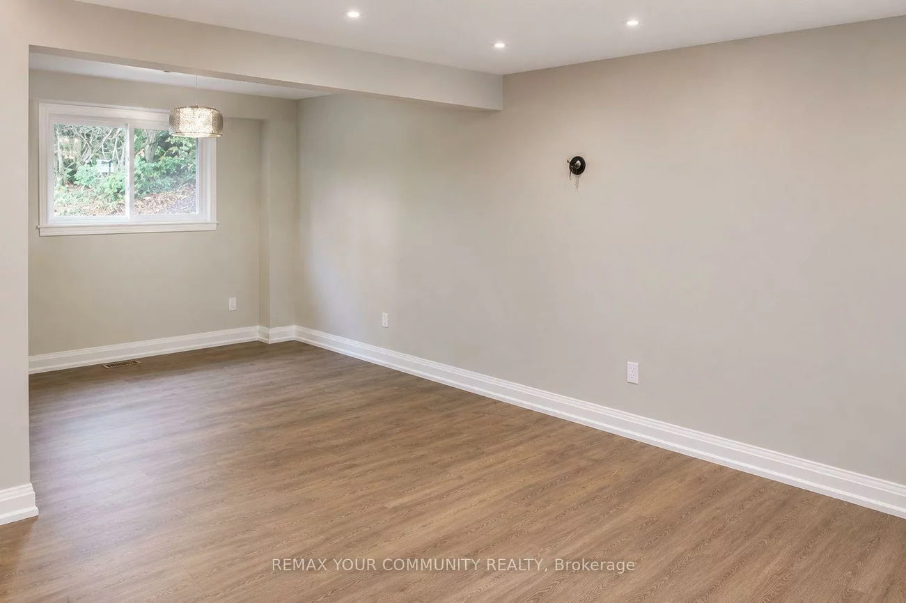 77, Beswick, Central Newmarket, Newmarket