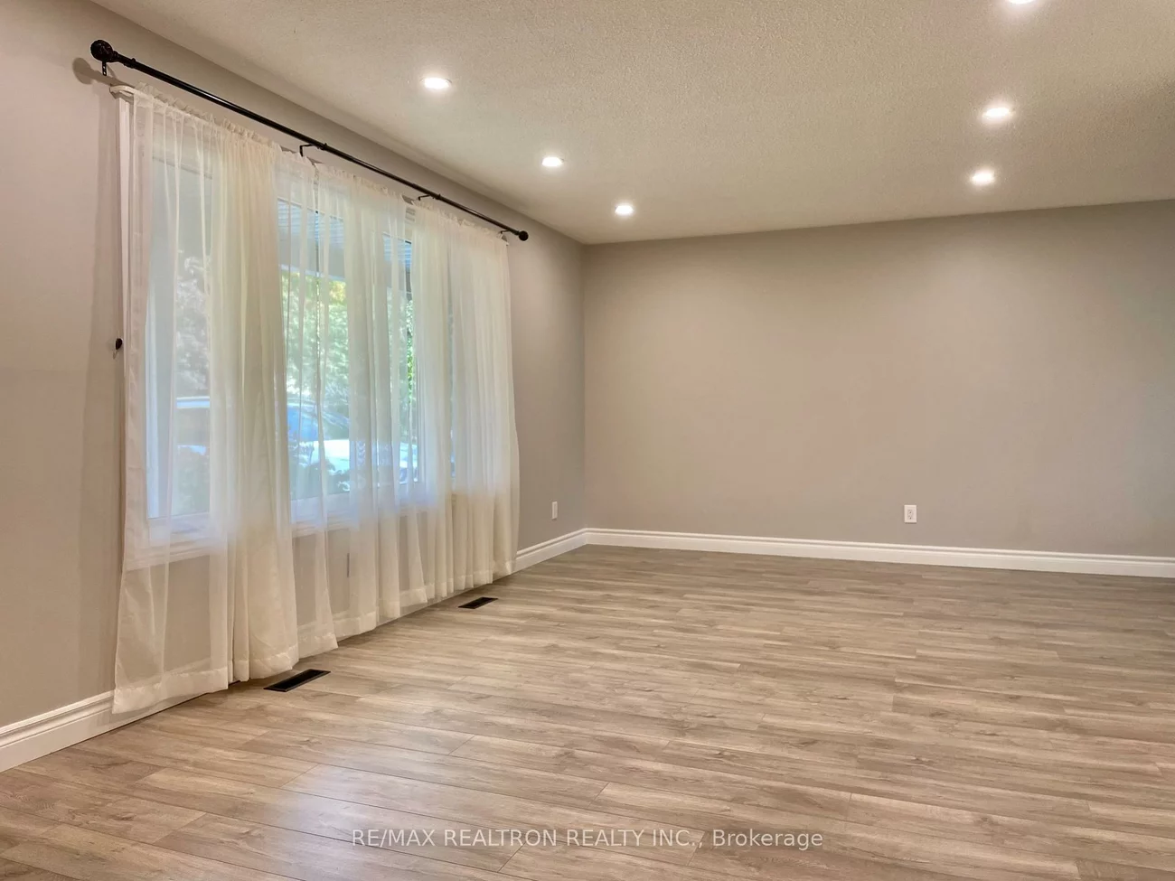 796, Arnold, Gorham-College Manor, Newmarket