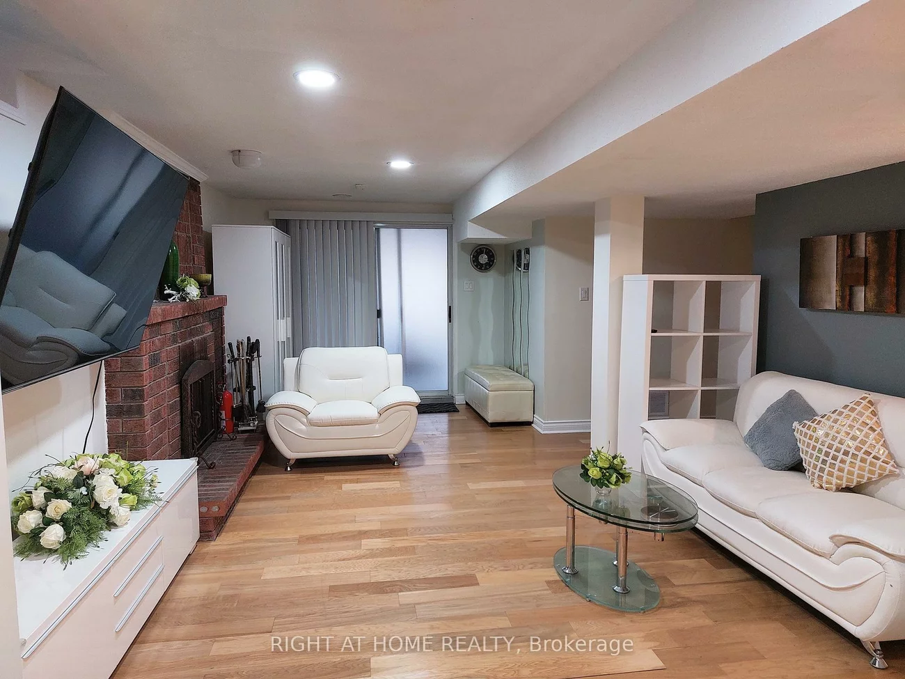 151, Keffer, Armitage, Newmarket