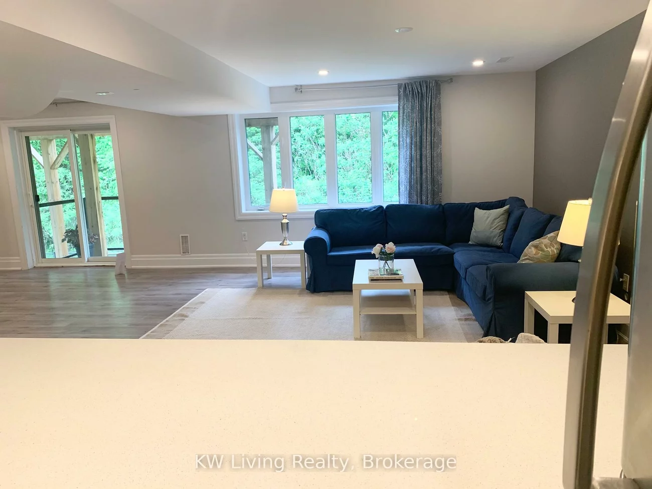 162, Art West, Woodland Hill, Newmarket