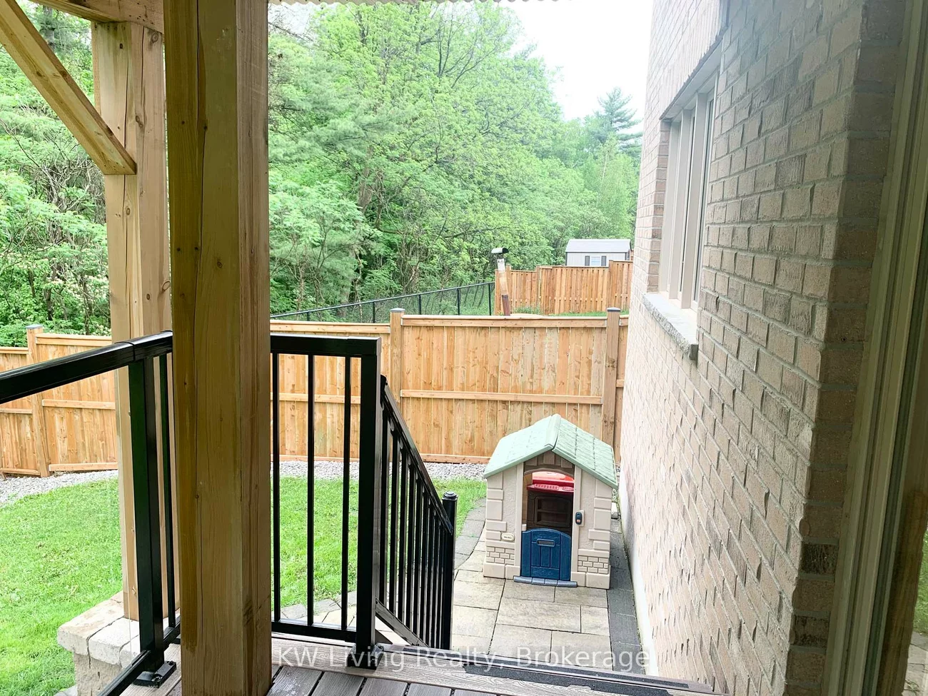 162, Art West, Woodland Hill, Newmarket