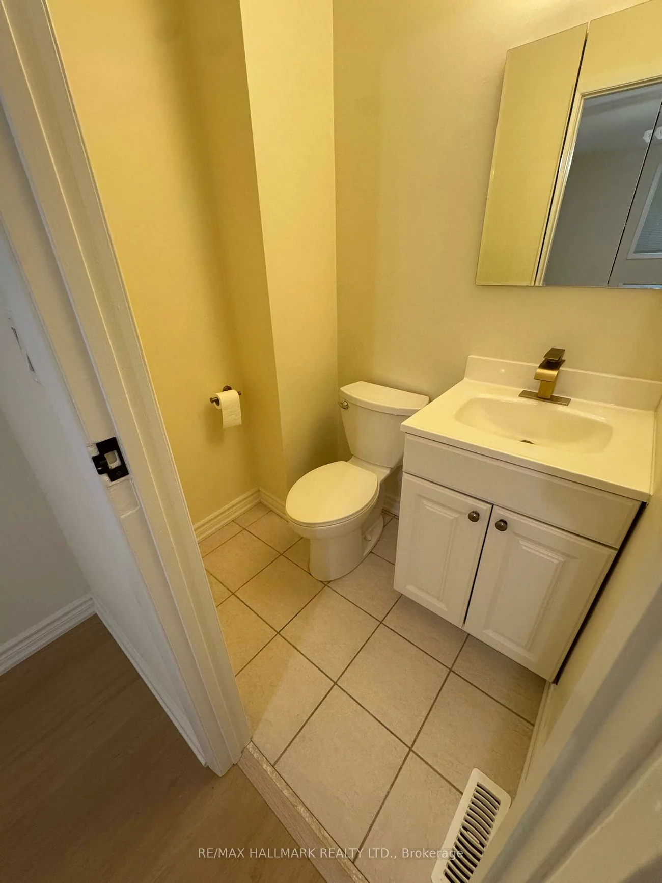 728, Sunnypoint, Huron Heights-Leslie Valley, Newmarket