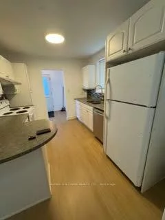 728, Sunnypoint, Huron Heights-Leslie Valley, Newmarket