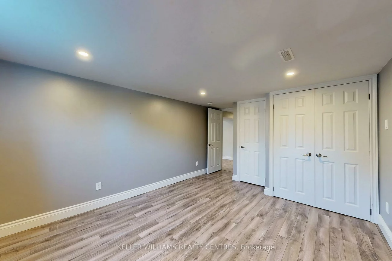 807, Greenfield, Huron Heights-Leslie Valley, Newmarket