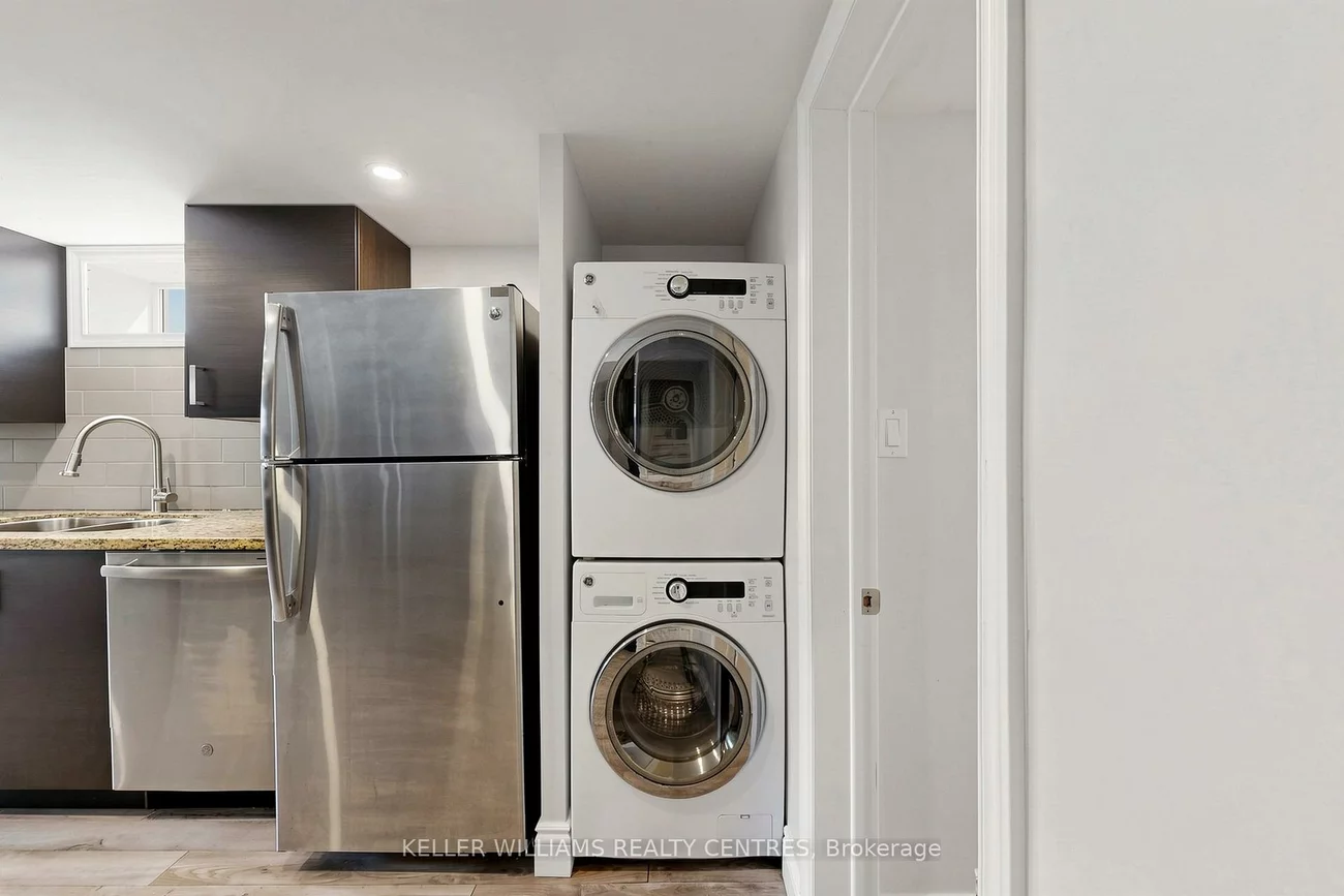 807, Greenfield, Huron Heights-Leslie Valley, Newmarket