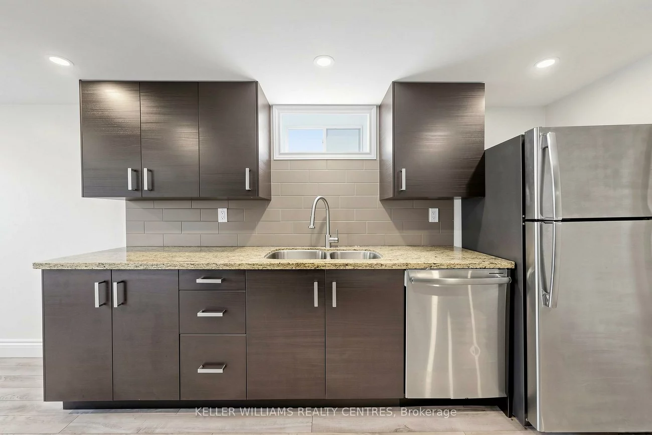 807, Greenfield, Huron Heights-Leslie Valley, Newmarket