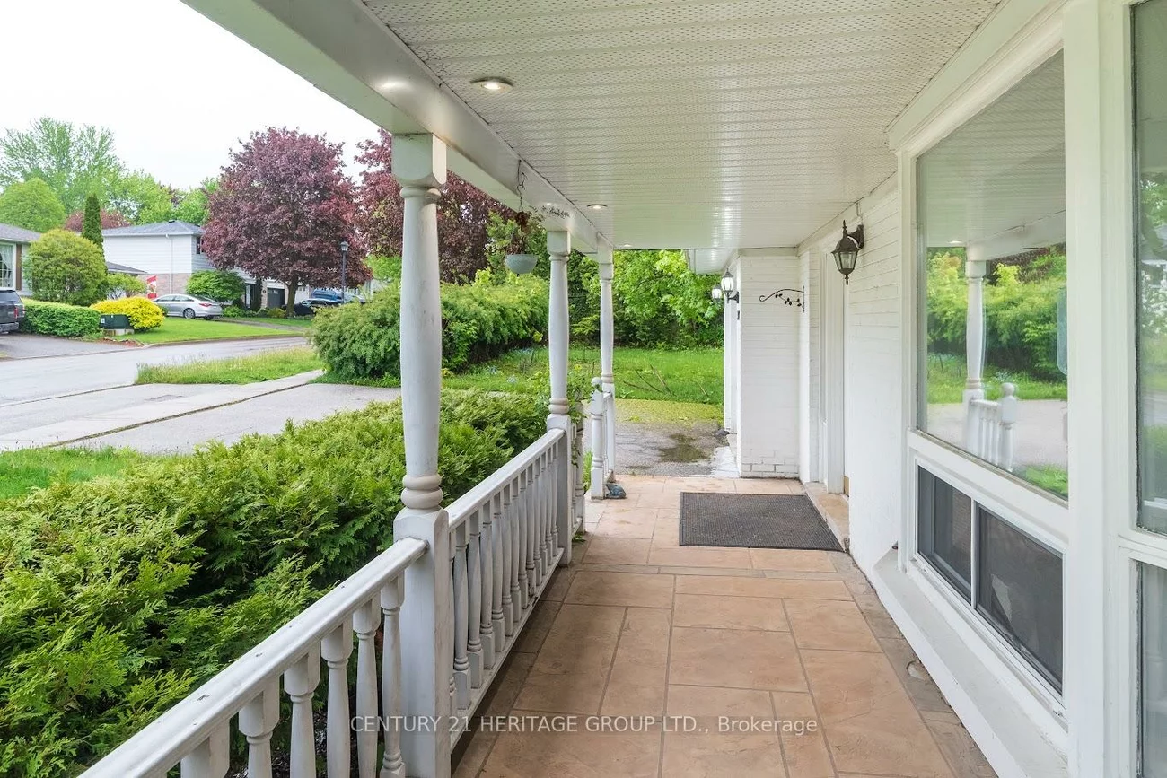 307, Towercrest, Central Newmarket, Newmarket