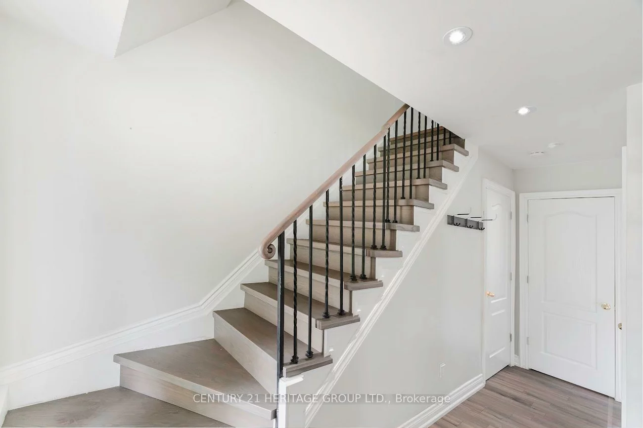 307, Towercrest, Central Newmarket, Newmarket