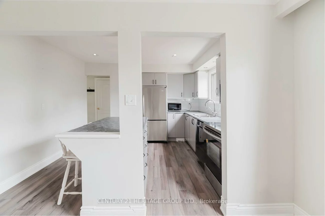 307, Towercrest, Central Newmarket, Newmarket