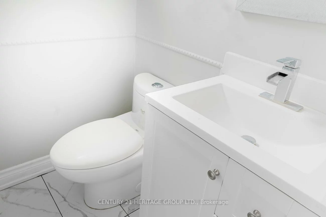 307, Towercrest, Central Newmarket, Newmarket