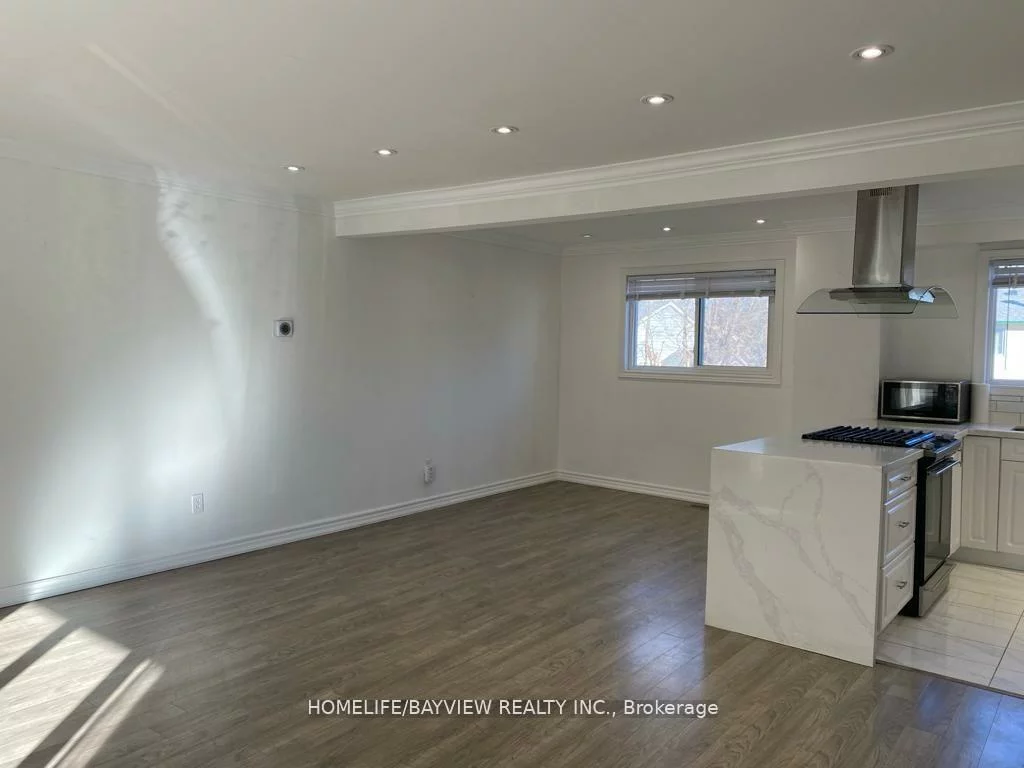 70, Beswick, Central Newmarket, Newmarket
