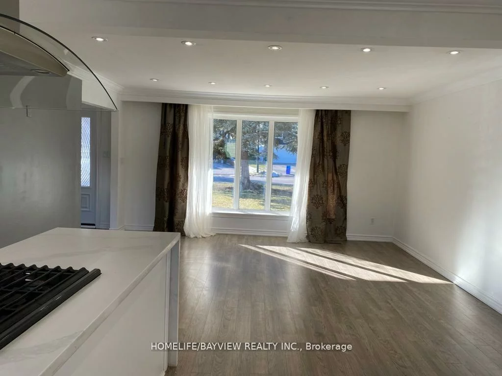 70, Beswick, Central Newmarket, Newmarket