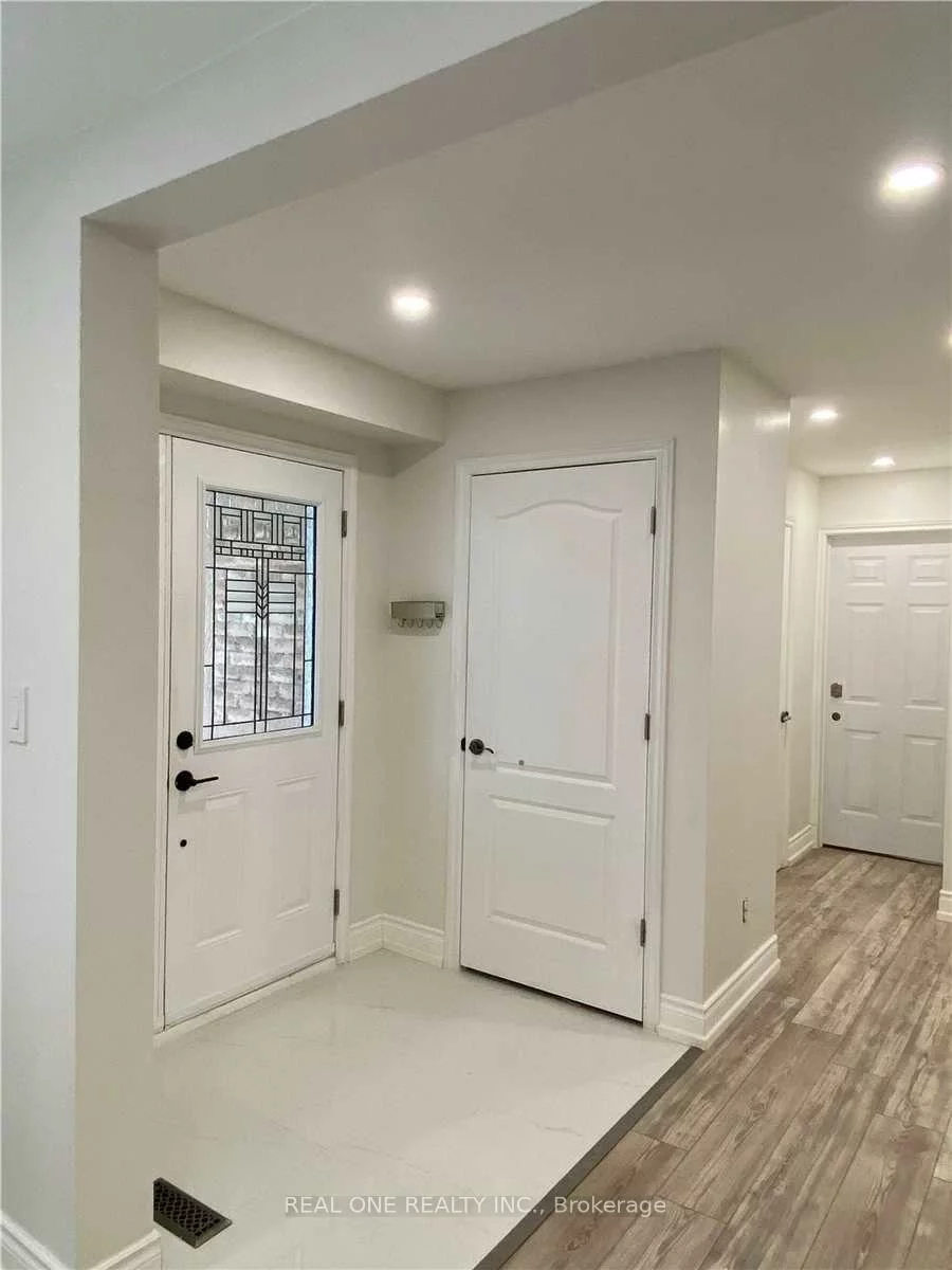 81, Eastman, Huron Heights-Leslie Valley, Newmarket