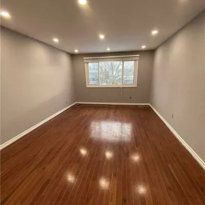 81, Eastman, Huron Heights-Leslie Valley, Newmarket