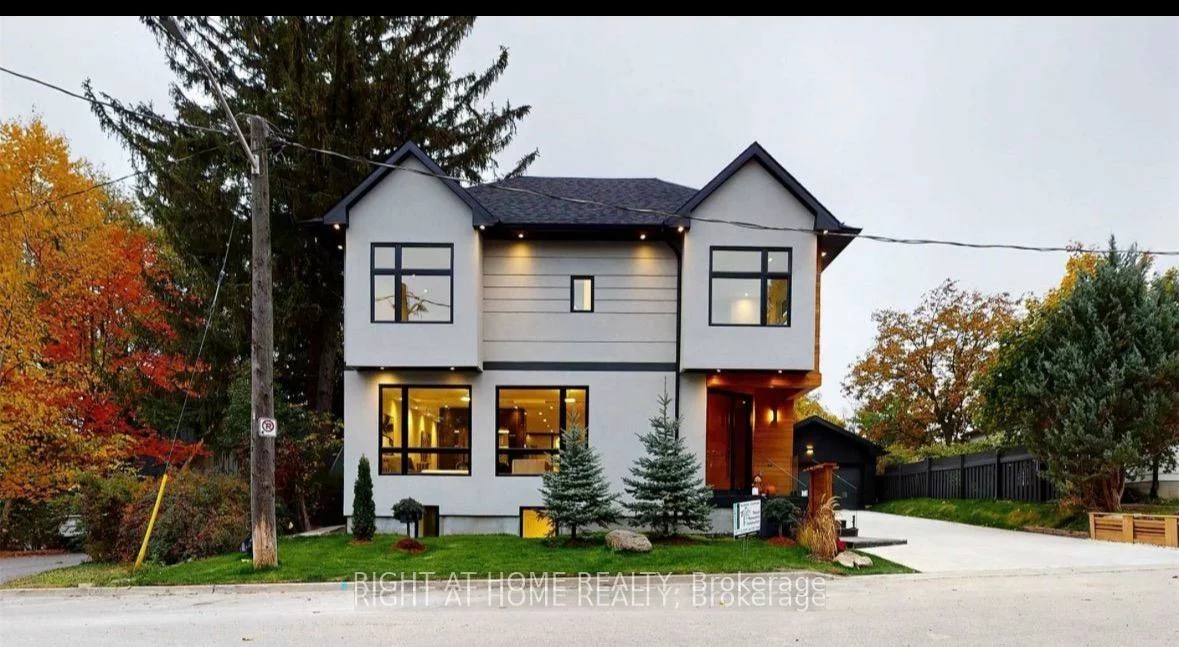 81, Joseph, Central Newmarket, Newmarket