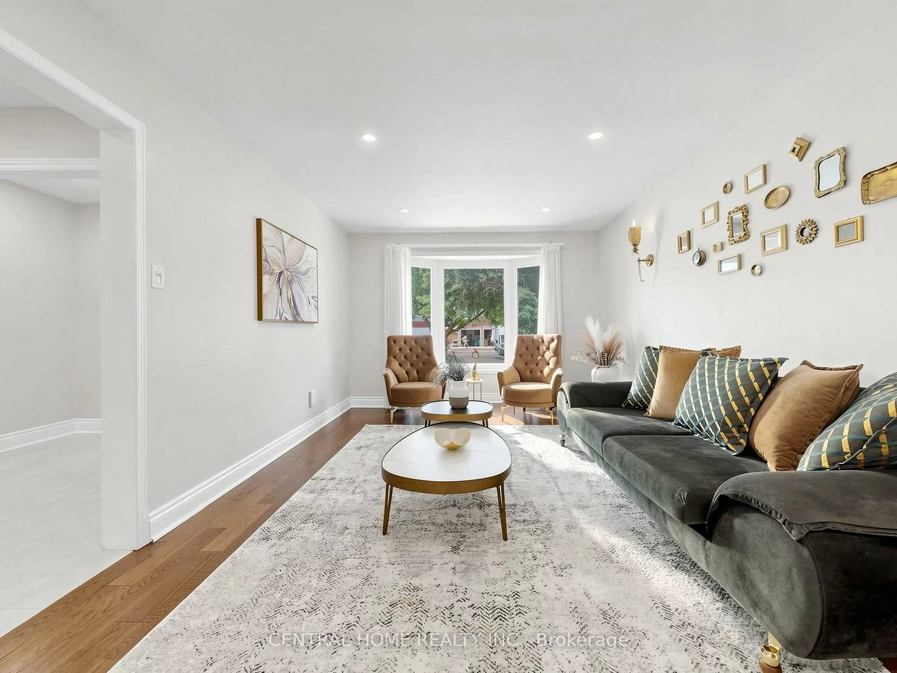 48, Ballard, Armitage, Newmarket