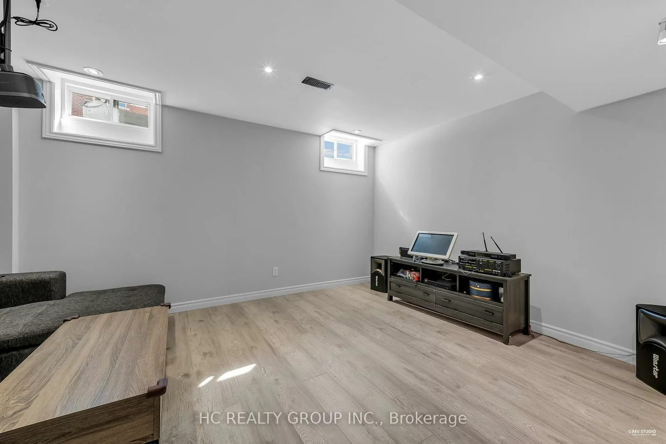 1241, Art Westlake, Stonehaven-Wyndham, Newmarket