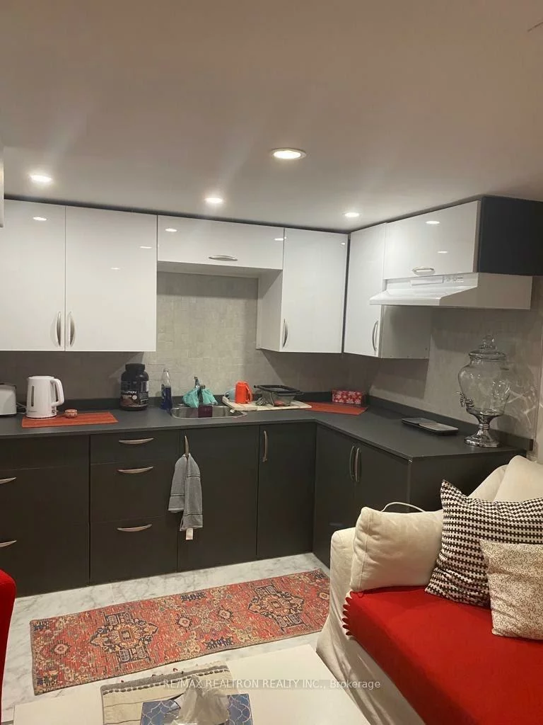 134, Wesley BSMT, Gorham-College Manor, Newmarket