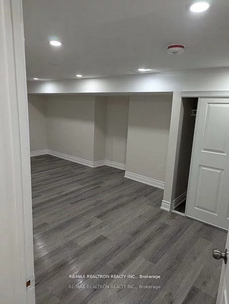 187, Crossland, Glenway Estates, Newmarket