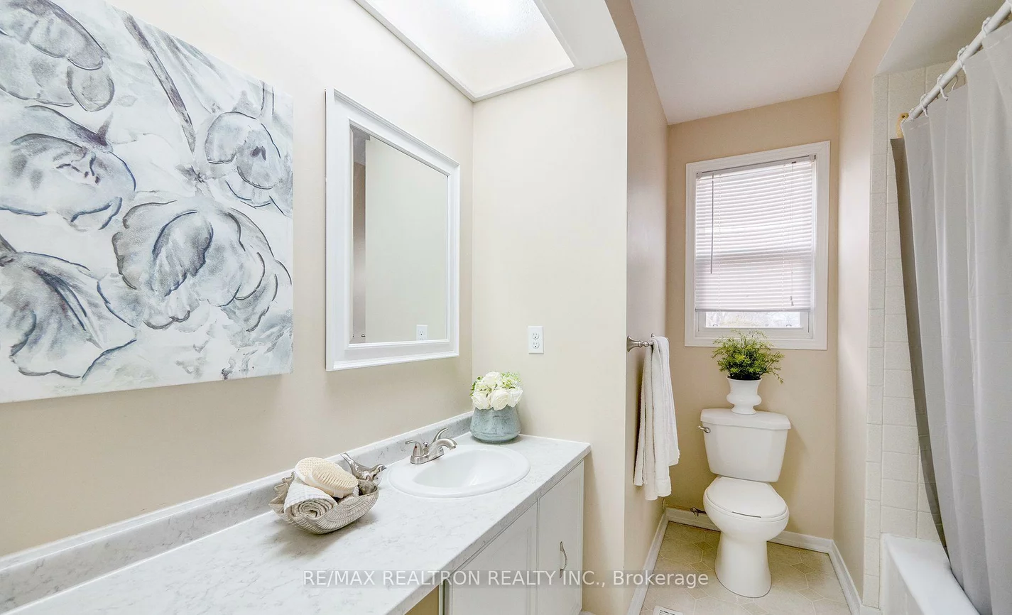 122, Rutledge, Huron Heights-Leslie Valley, Newmarket