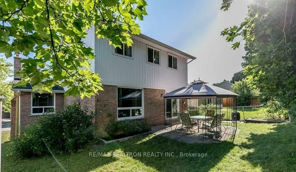 122, Rutledge, Huron Heights-Leslie Valley, Newmarket