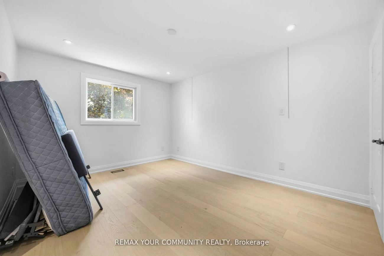 251, Osmond, Bristol-London, Newmarket