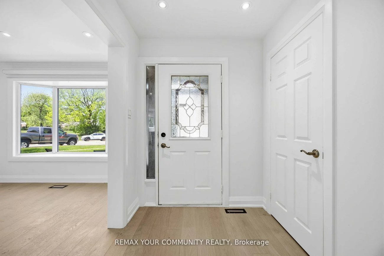 251, Osmond, Bristol-London, Newmarket