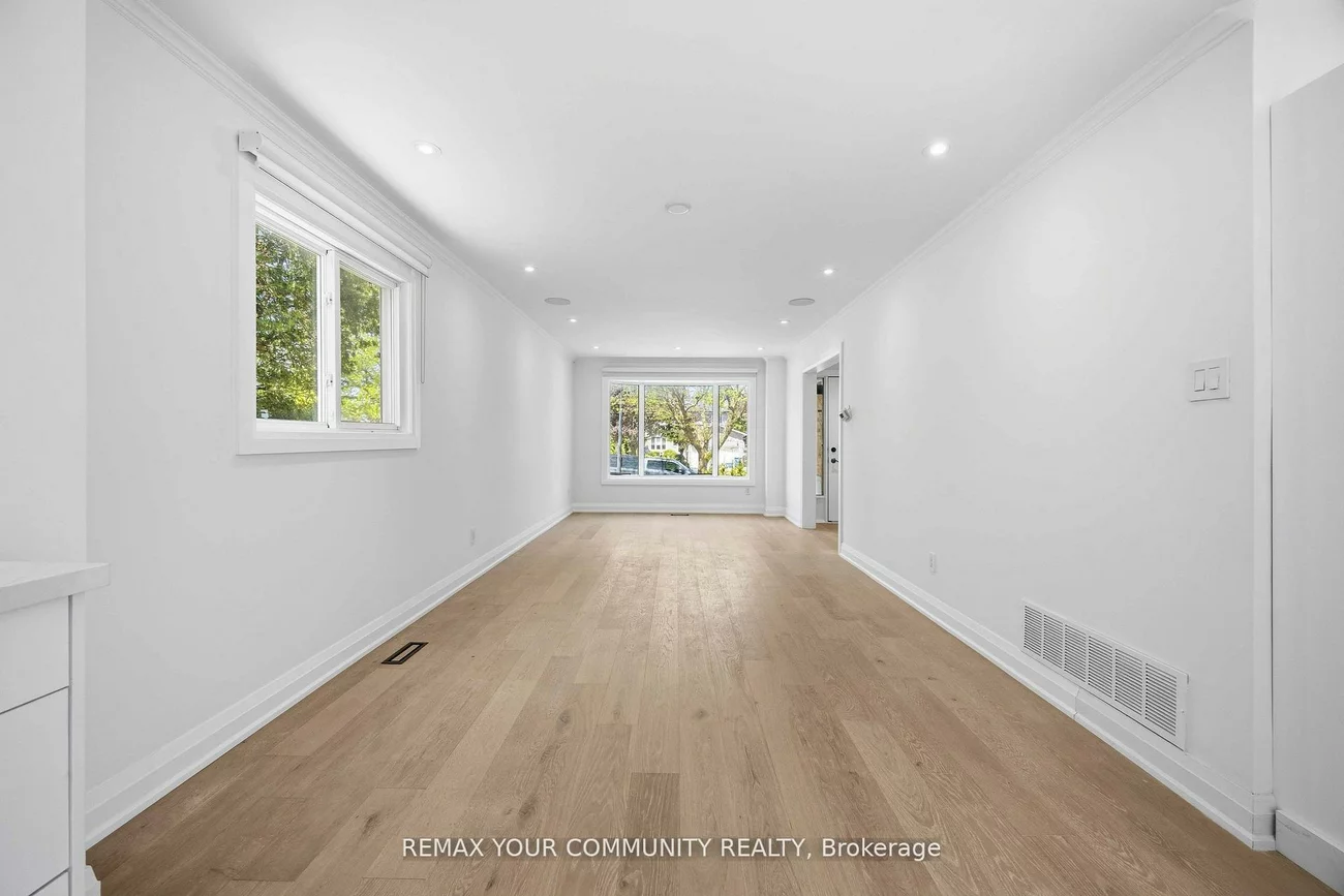 251, Osmond, Bristol-London, Newmarket