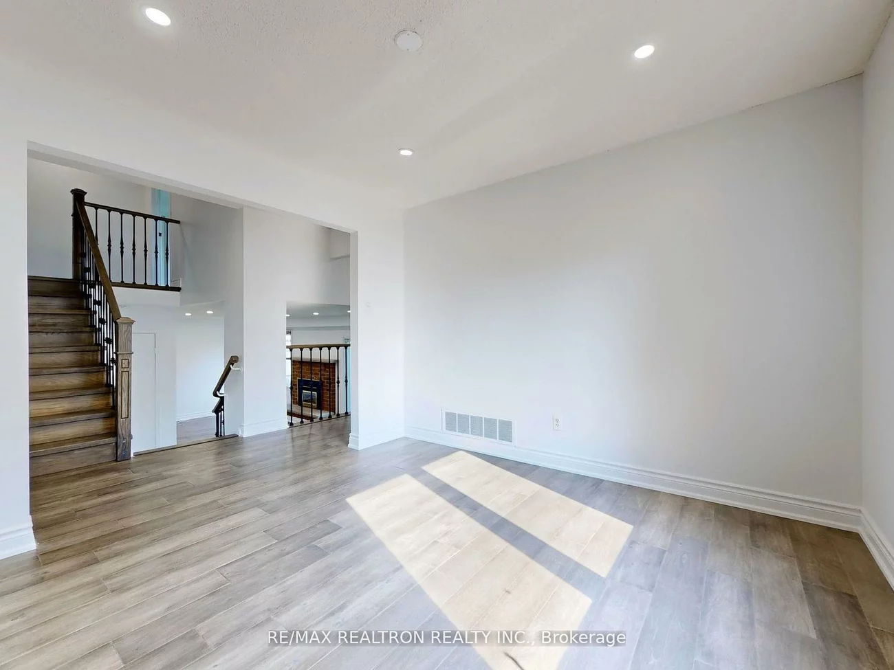 187, Crossland, Glenway Estates, Newmarket