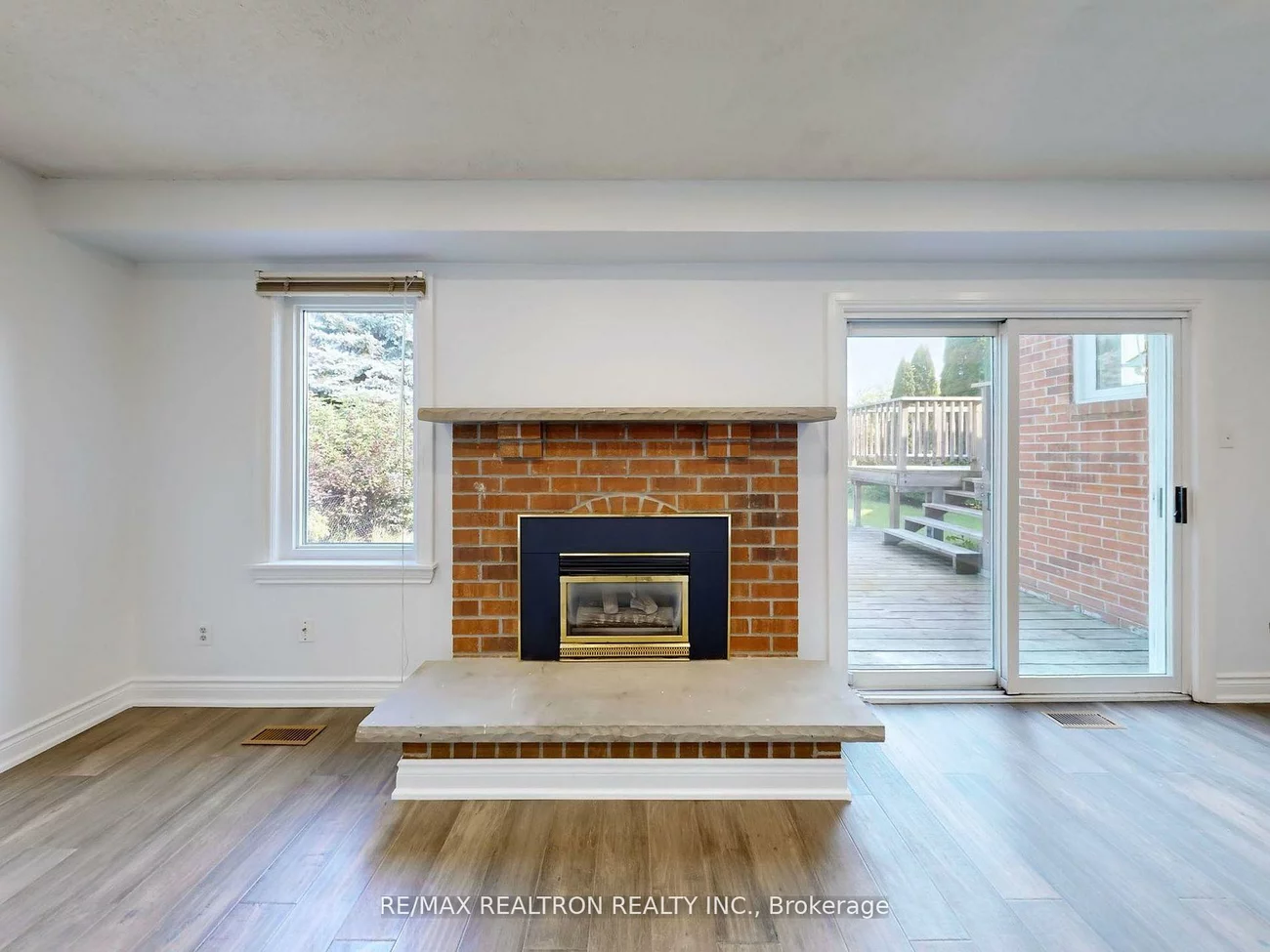 187, Crossland, Glenway Estates, Newmarket