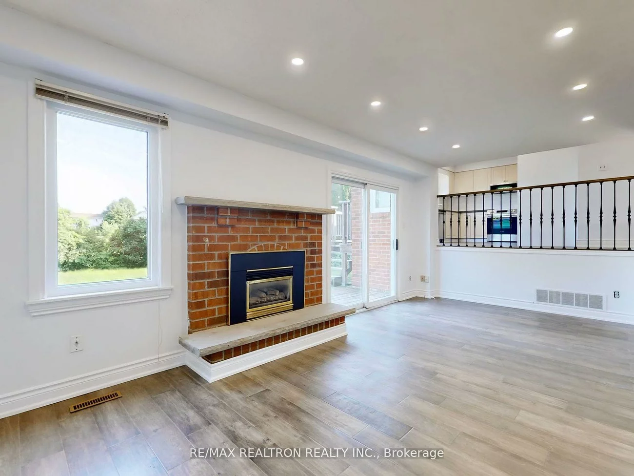 187, Crossland, Glenway Estates, Newmarket