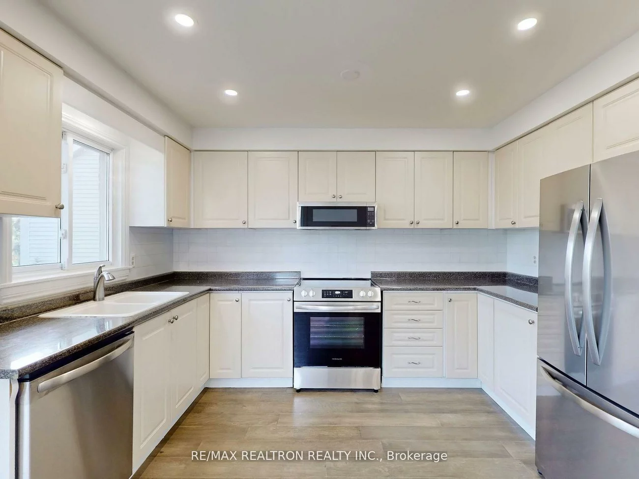 187, Crossland, Glenway Estates, Newmarket