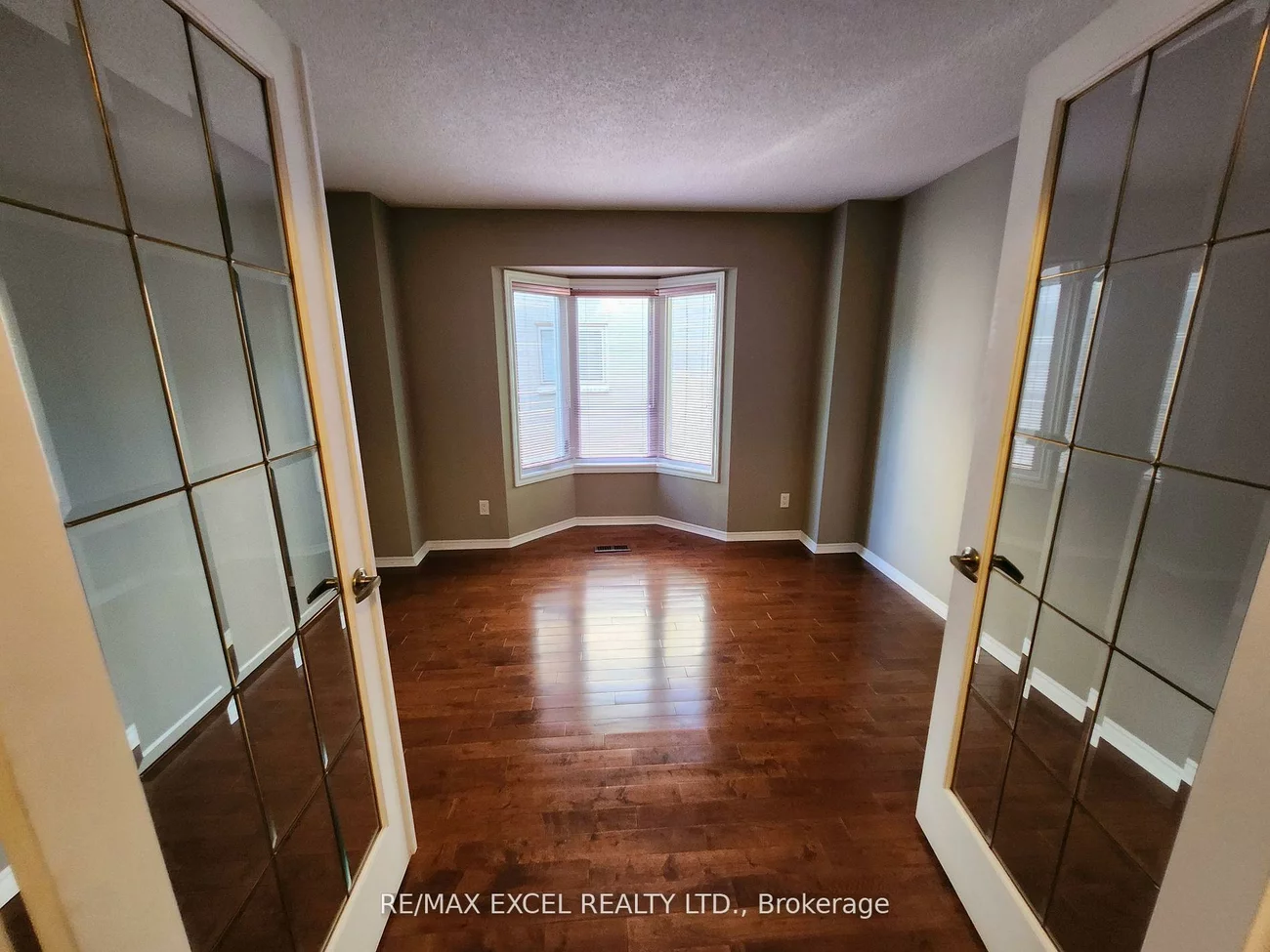316, Alex Doner, Glenway Estates, Newmarket