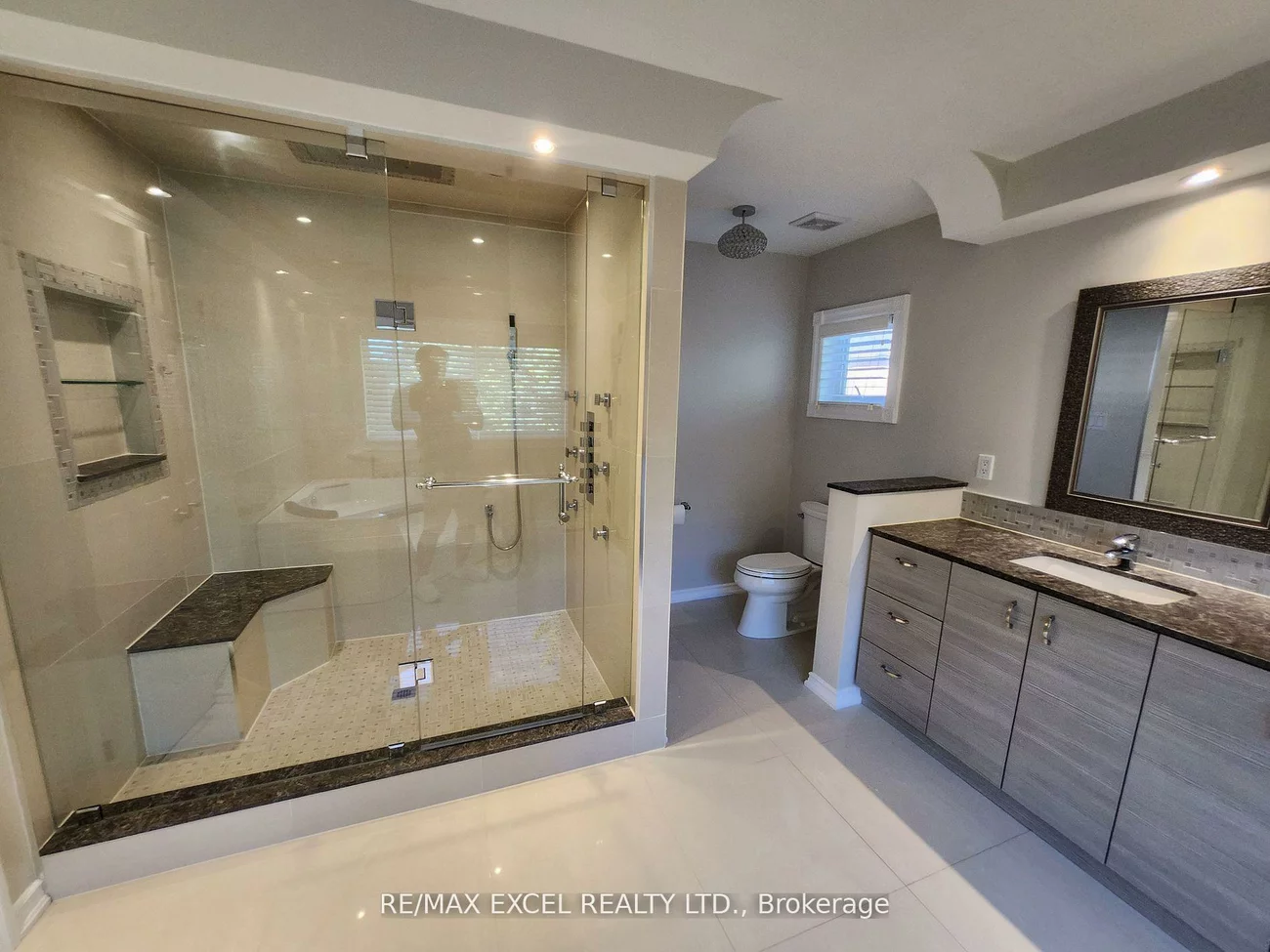316, Alex Doner, Glenway Estates, Newmarket